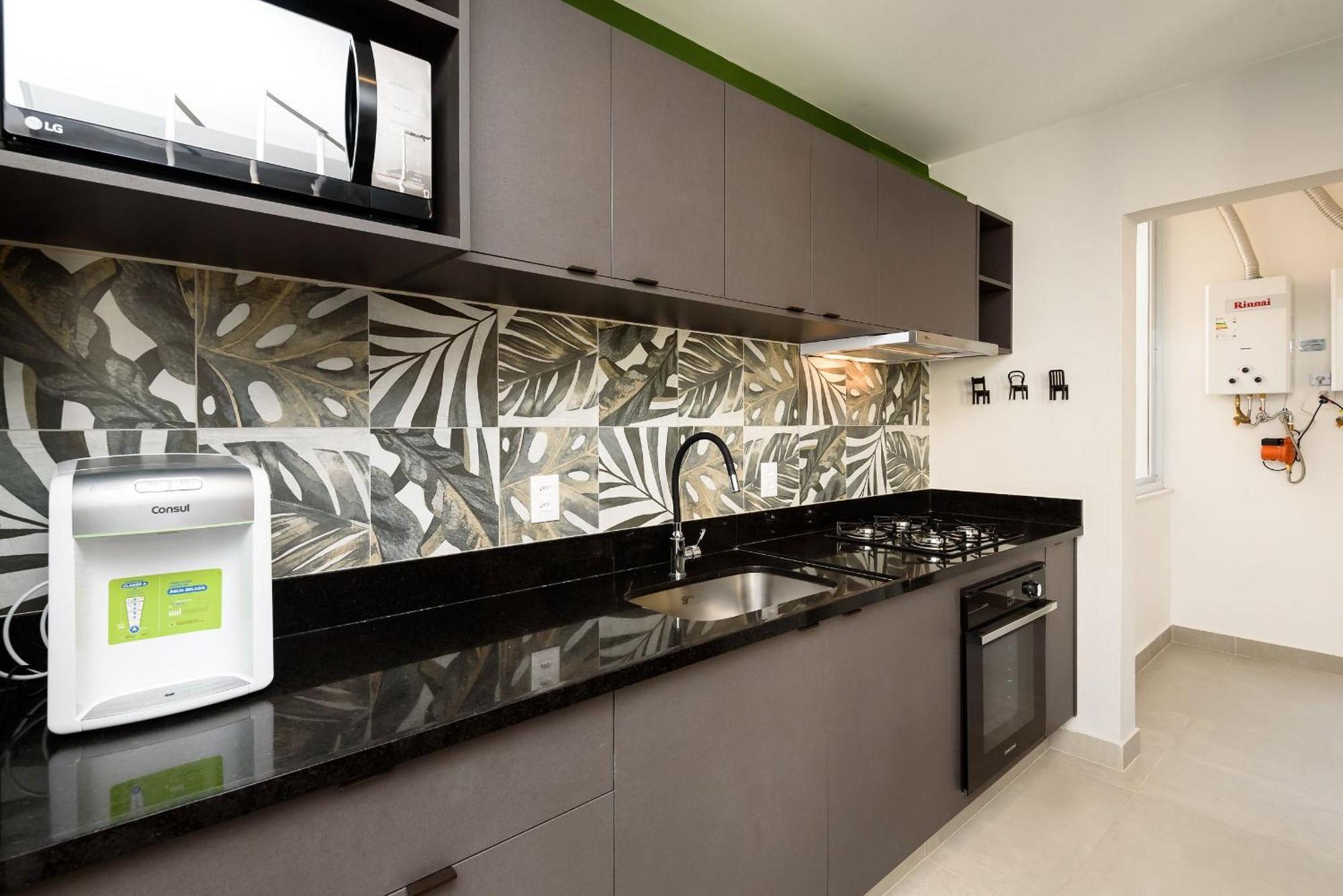 Apartamento 4qtos A 350m Da De Copacabana | Fs 99/1003 *